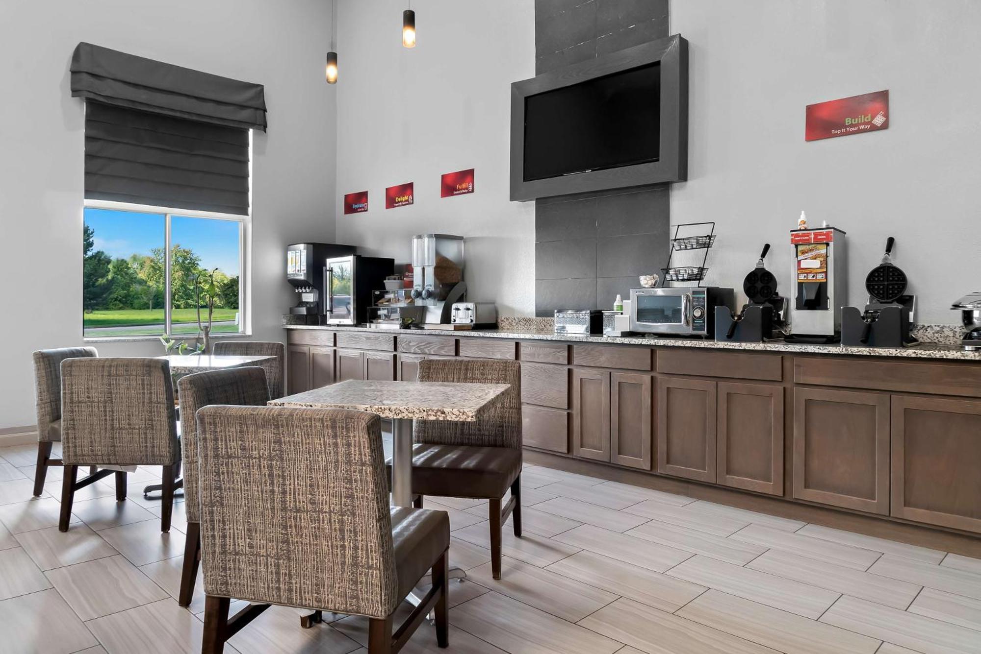 Western Airport & Hotel