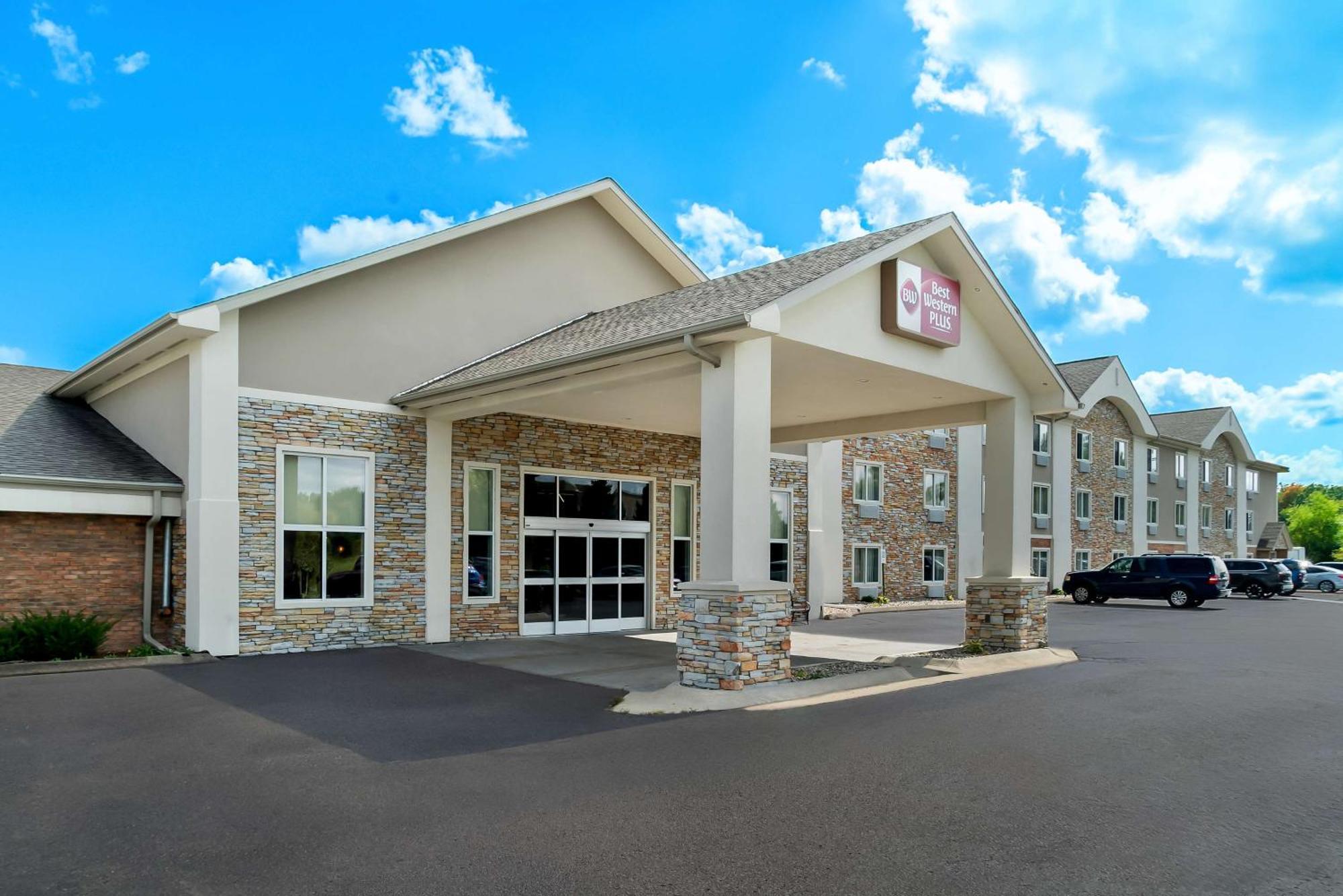 Western Airport & Hotel