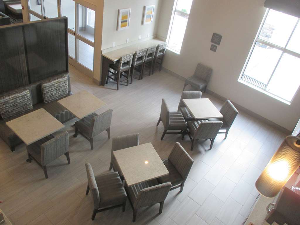 Western Airport & Hotel 3*