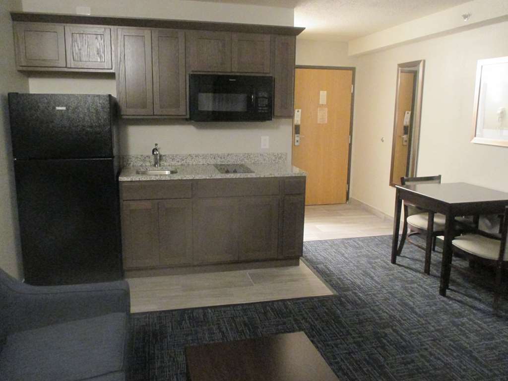 Western Airport & 3* Flint